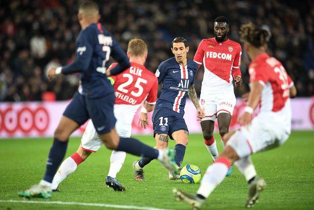 时光荏苒三十二载，感恩你我风雨相伴。同心逐梦共赴...（三十二载光阴如梭，感恩一路同行；同心逐梦，奔赴未来）