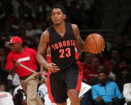 足球报：上海嘉定汇龙将迁至宁波，新赛季目标仍是中甲保级（足球报：上海嘉定汇龙将落户宁波，新赛季仍以中甲保级为目标）