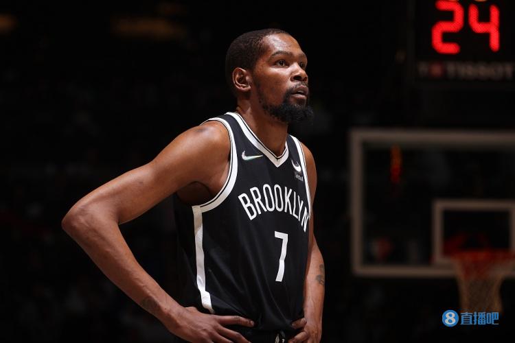 太阳vs湖人前瞻：里夫斯缺席，湖人客场复仇不易（太阳迎战湖人前瞻：里夫斯缺阵，湖人客场复仇艰难）