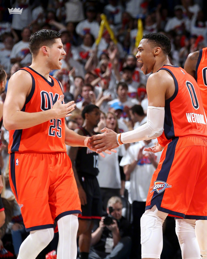 热议成都平神户：虽有遗憾但值得尊重，给中超挣脸没得黑（成都战平神户引热议：有憾仍可敬，为中超长脸无可指摘）