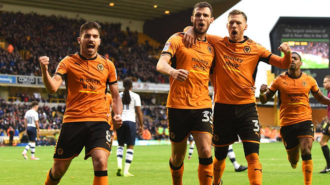 6胜20负！泰伦·卢：我不认为我们很软，是其他队更快、更高大（6胜20负惨淡开局，泰伦·卢：我们不软，只是对手更快更高）