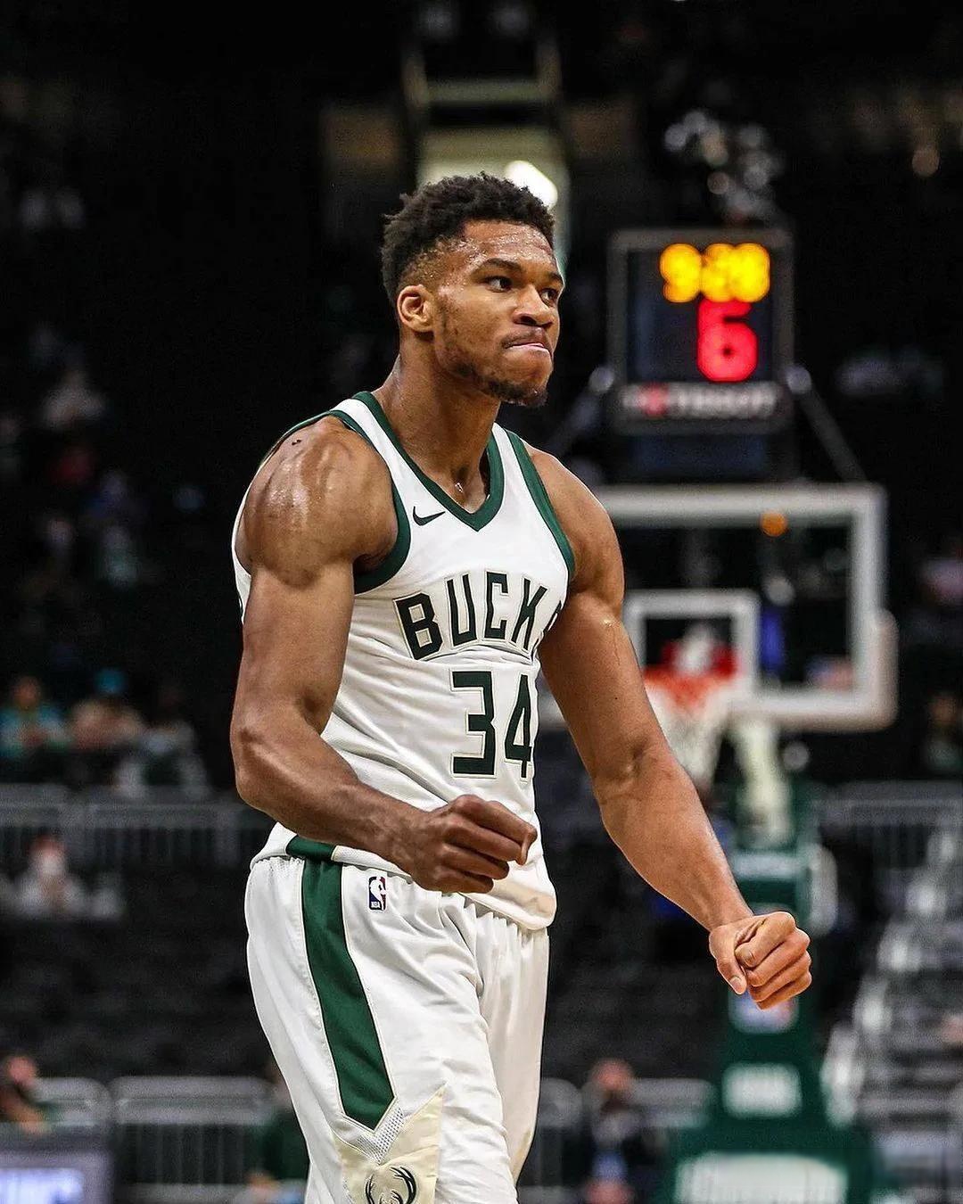 黄希扬：希望在向余望这一代人身上实现世界杯梦想（黄希扬：期待向余望这一代圆世界杯梦）