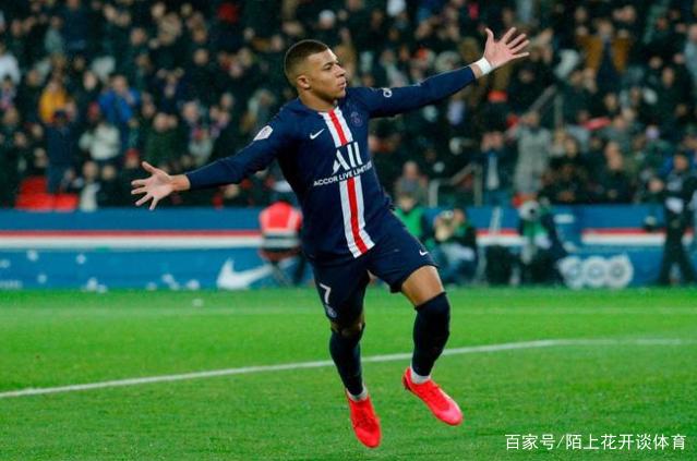 足球报：泰山队确定由韩鹏继续执教；有意更换2名中后场外援（足球报：泰山队确认韩鹏留任主帅，拟更换两名中后场外援）