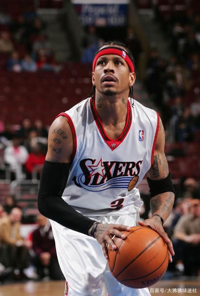 随着阿森纳2-0，切尔西1-3，利物浦1-1，英超最新积分榜出炉（英超最新积分榜出炉：阿森纳2-0告捷，切尔西1-3落败，利物浦1-1战平）