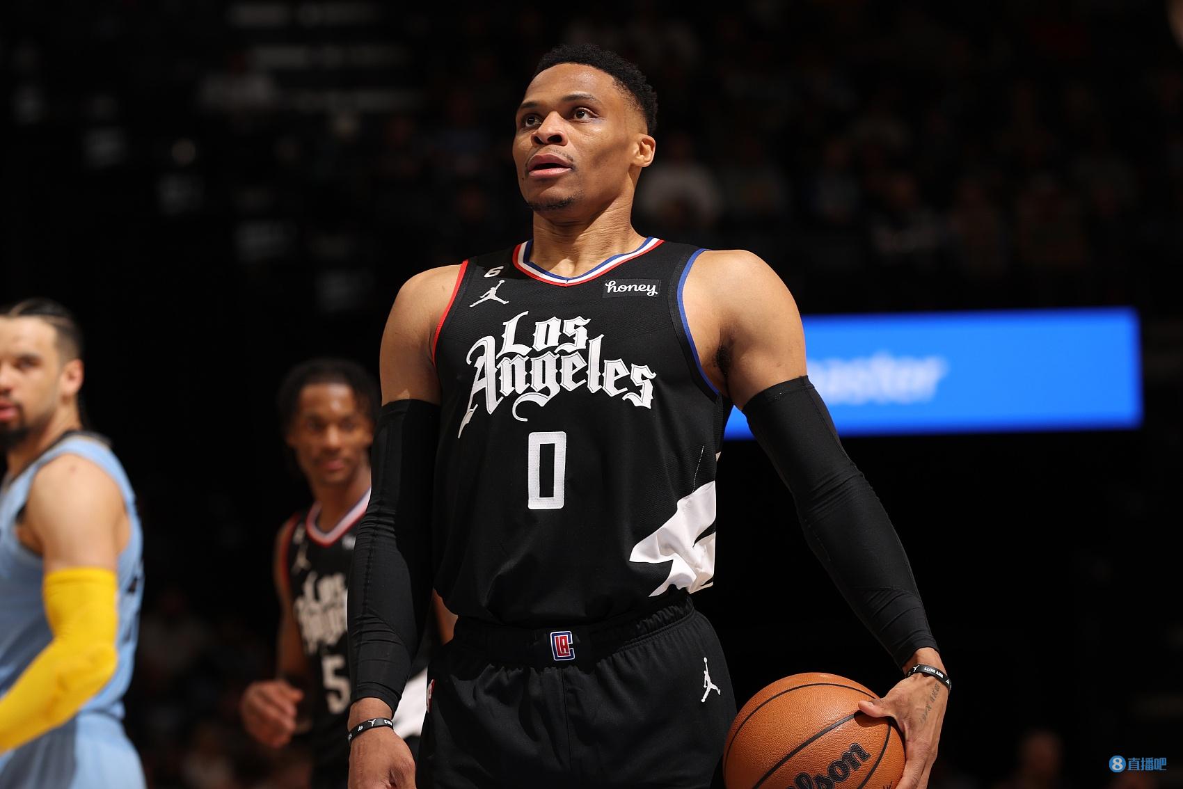 12月26日西部巅峰对决！雷霆主场迎战马刺 亚历山大能否率队复仇？（12月26日西部焦点：雷霆主场迎战马刺，亚历山大能否带队雪耻？）